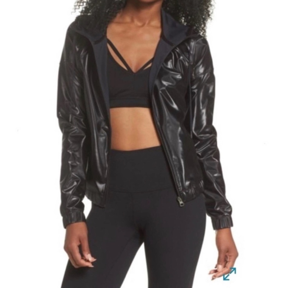 Zella Full Zip Hooded Cropped Softshell Jacket Shiny Black Women's Size XL